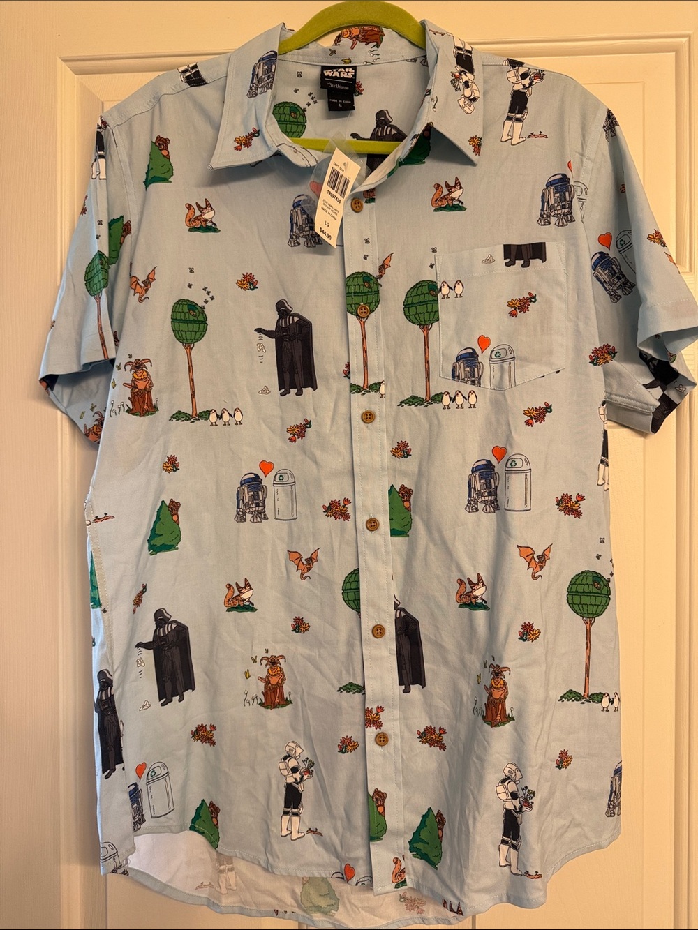 Star Wars Light Blue Short-Sleeve Button-Down Shirt with Character Print